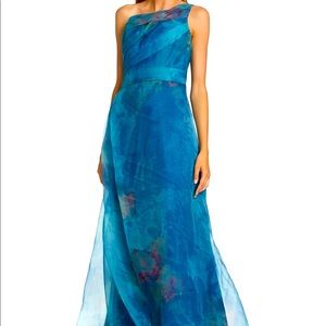 Gorgeous one shoulder Rene Ruiz gown size 16.